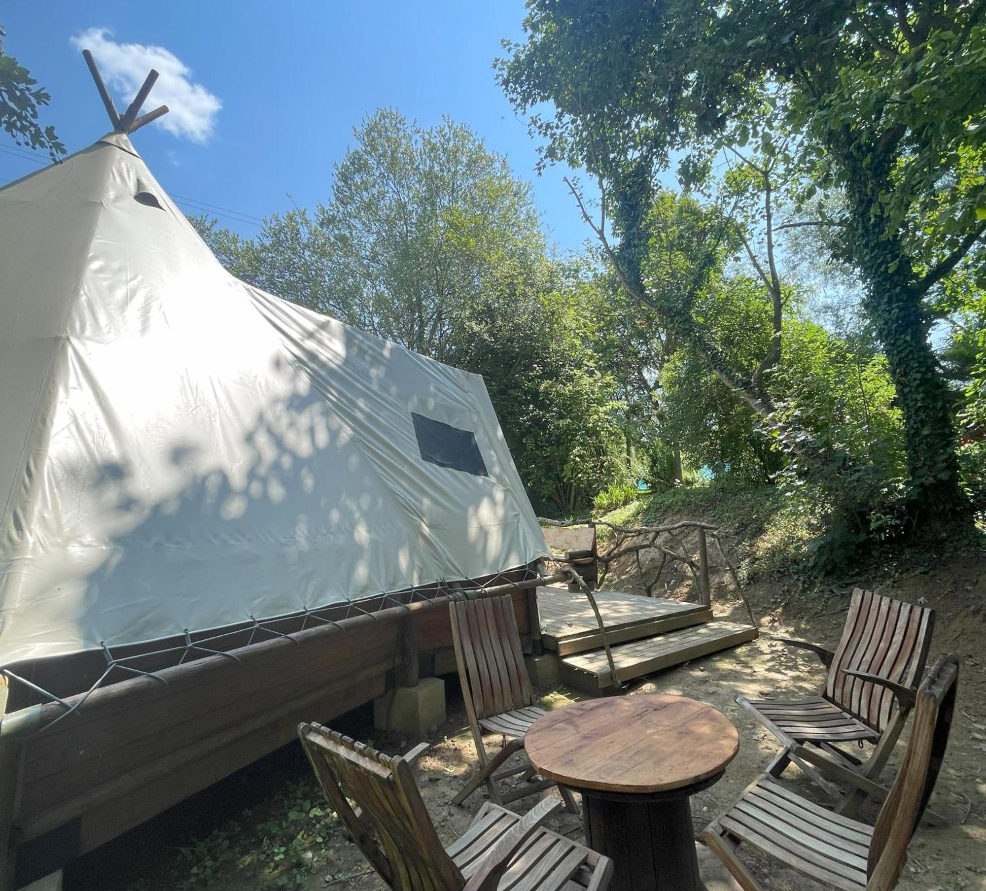 Au Bonheur Nomade 호텔 Livry  외부 사진